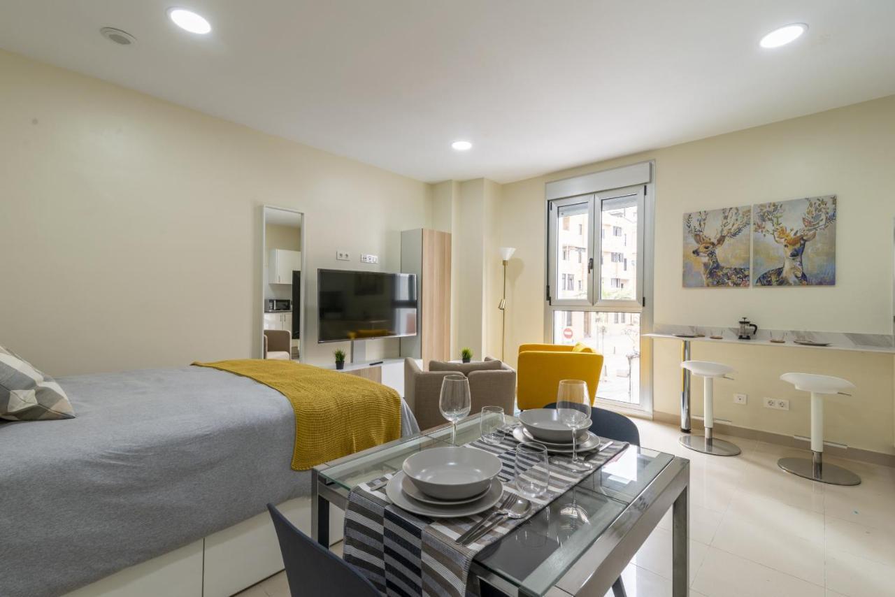 Nuevos Lightbooking Livian Suites Las Palmas Eksteriør bilde